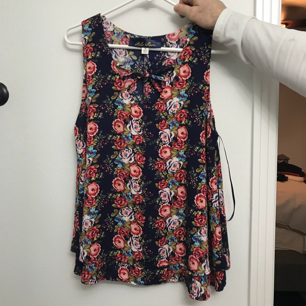 Floral tank top blouse